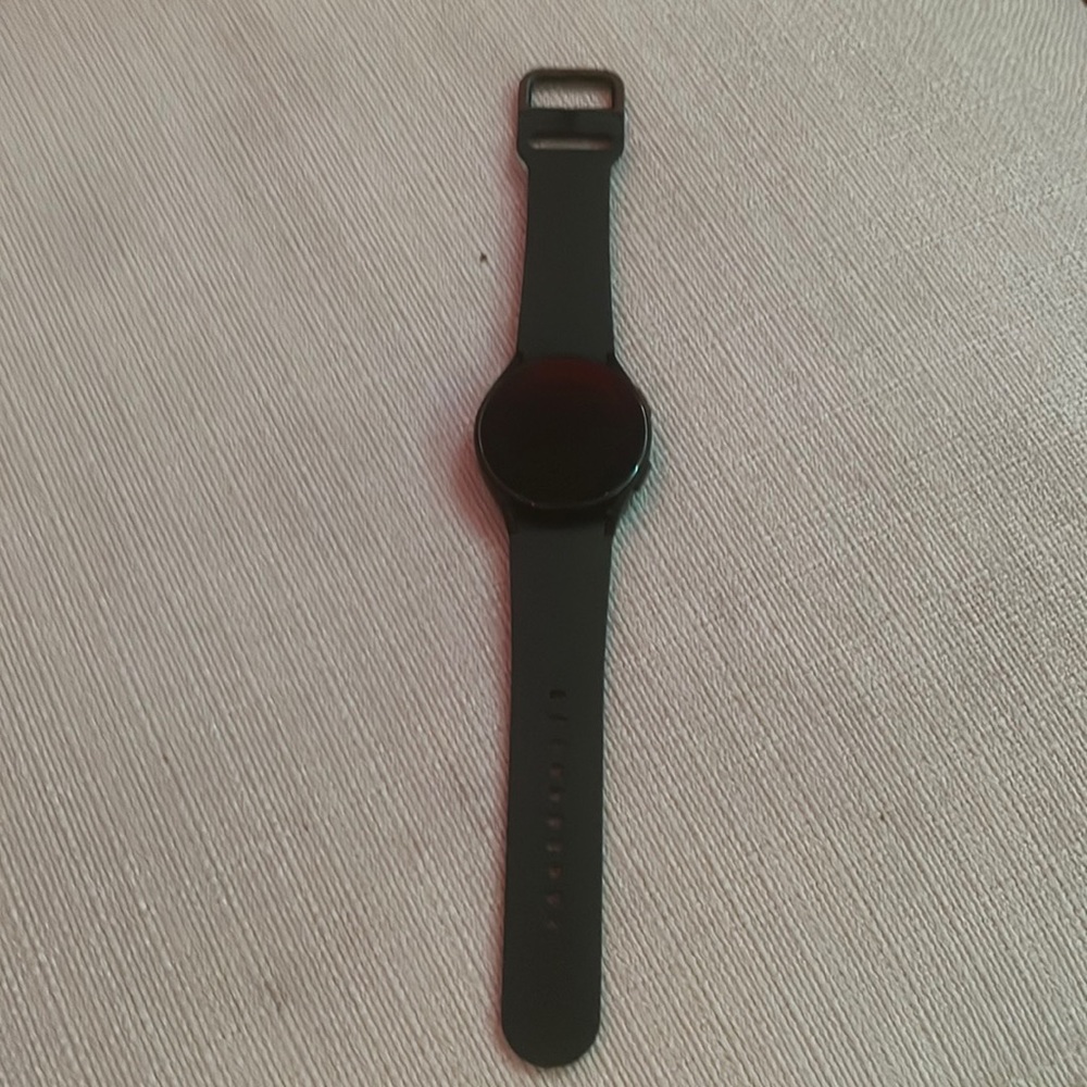 New watch and it’s Galaxy wearable watch also it’s smart watch